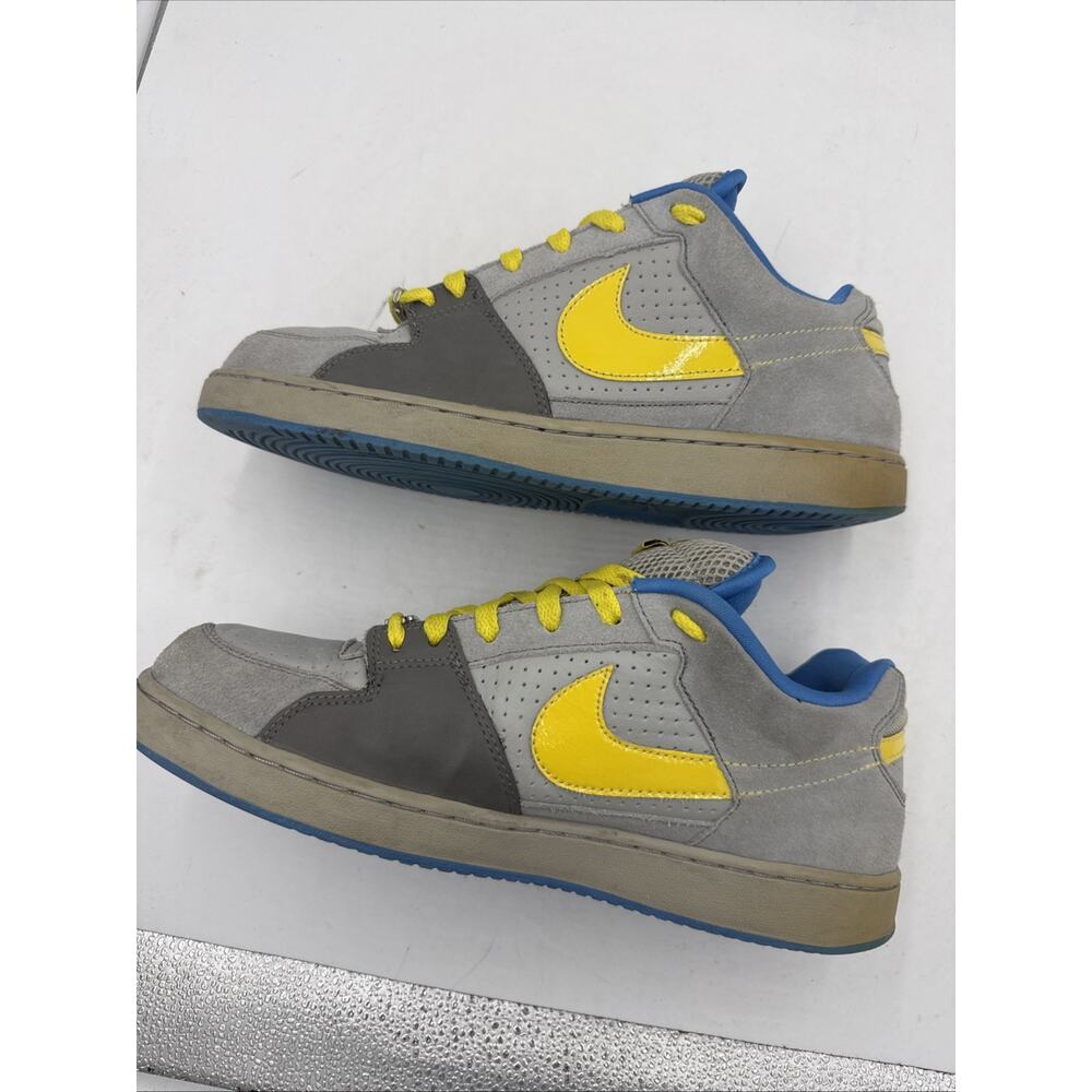 Size 11 - Nike Zoom Team Edition Barcelona